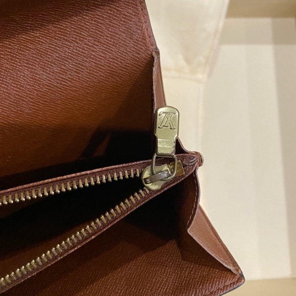 Louis vuitton monogram Sarah wallet - Picture 4 of 8